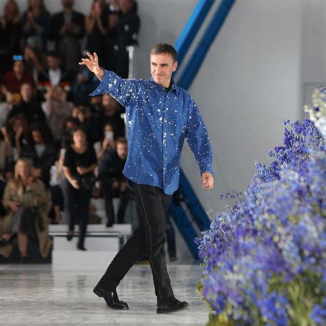 raf simons leaving christian dior